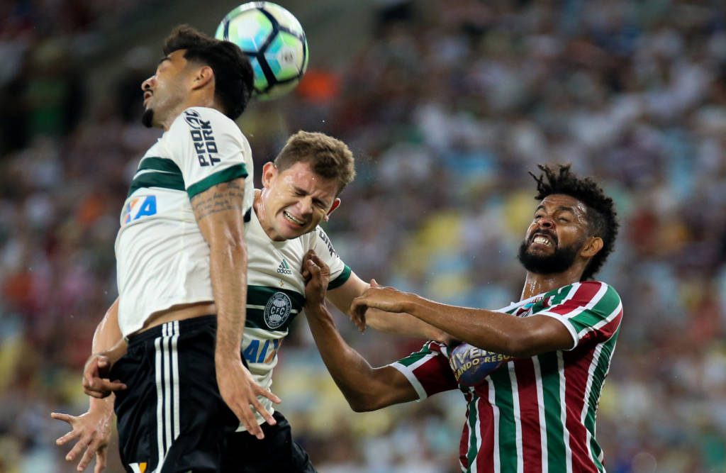 Tudo igual no Maracanã: Coxa e Fluminense ficam no empate